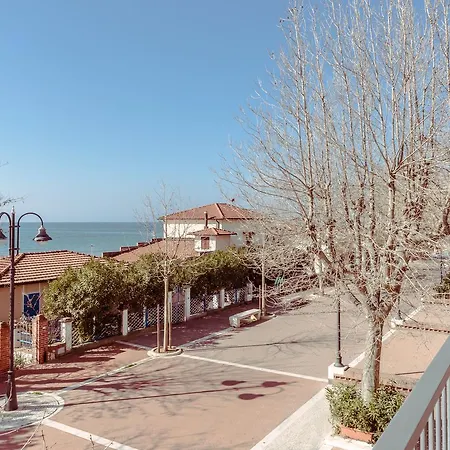 Le Terrazze * Follonica